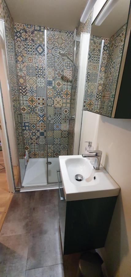 Appartement Studio Prieure Quimper Exterior foto
